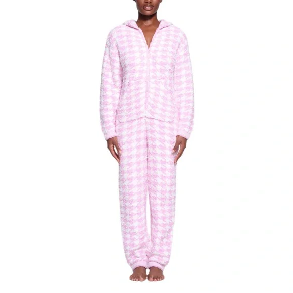 petal houndstooth SKIMS cozy knit unisex jogger suit 💕 pink SKIMS onesie - Picture 3 of 8